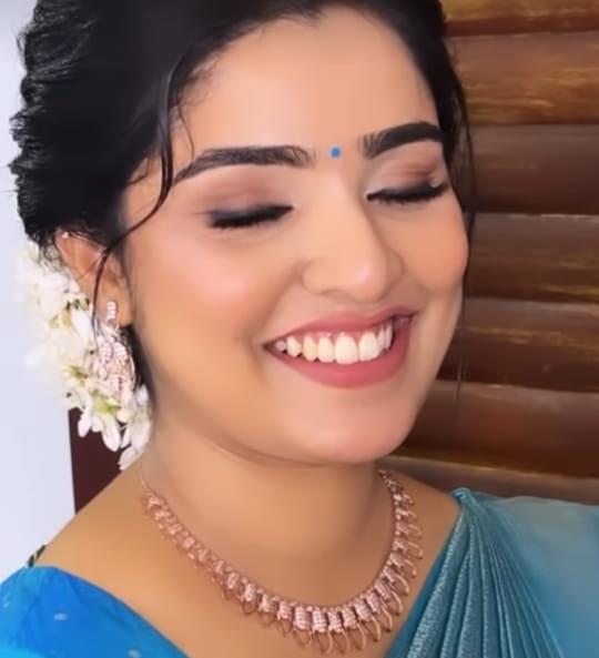 BYME MAKEOVER AND STITCHING PUNALUR