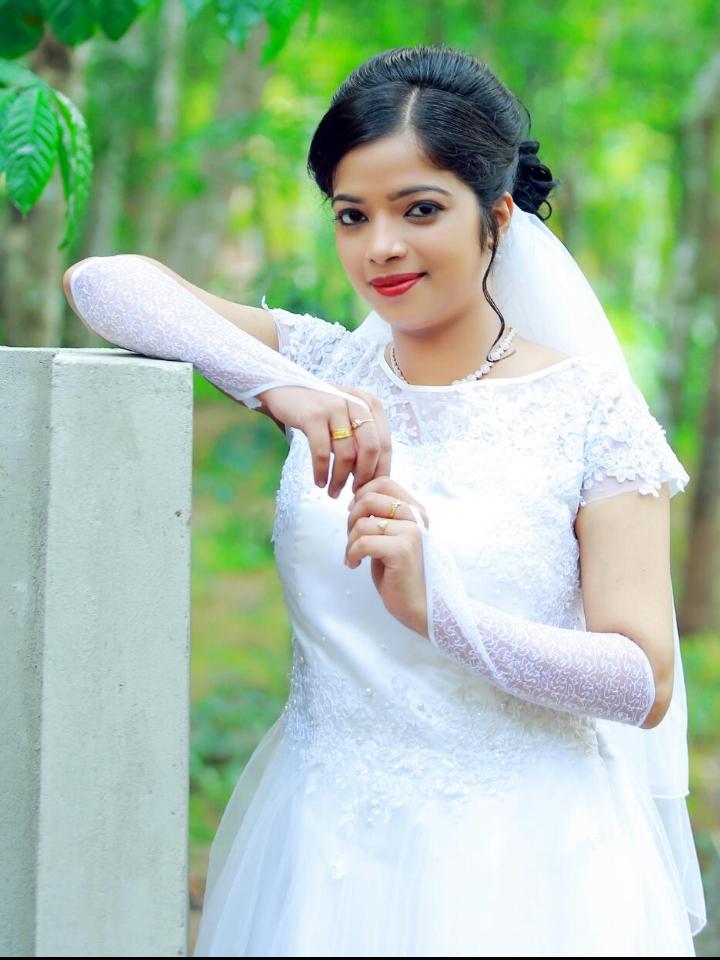 BYME MAKEOVER AND STITCHING PUNALUR